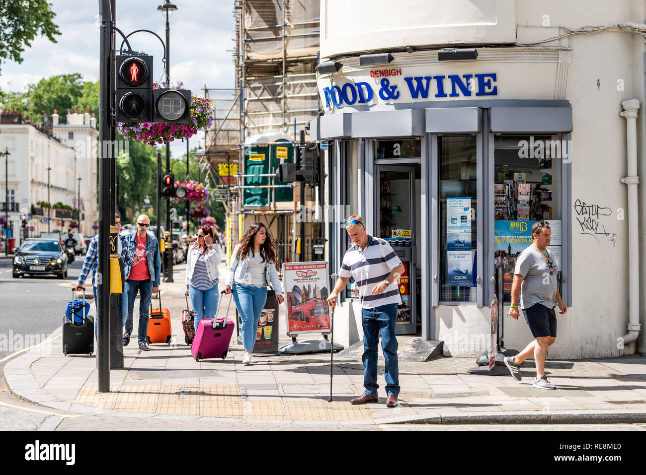 Corner Store Grocery High Resolution Stock Photography and Images Alamy