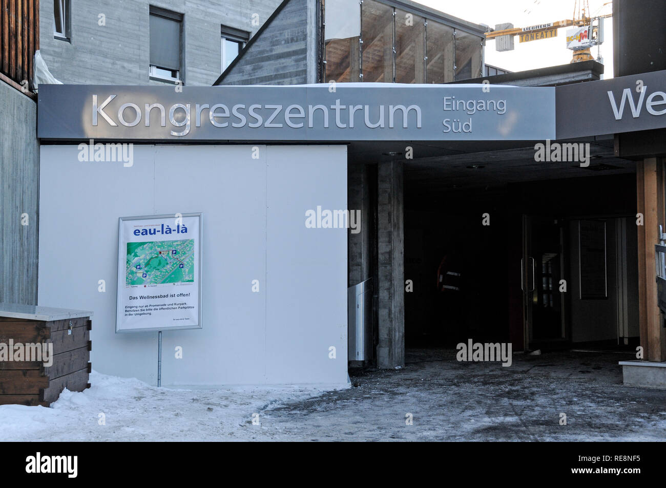 Main visitor’s entrance at the Kongress Zentrum, (venue for the annual World Economic Forum), in the Promenade, Davos, Switzerland Stock Photo