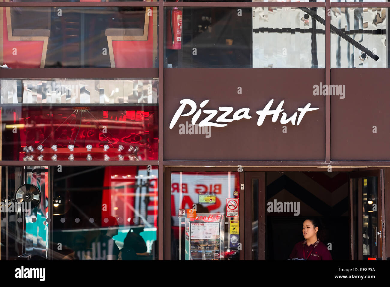 Pizza hut storefront hires stock photography and images Alamy