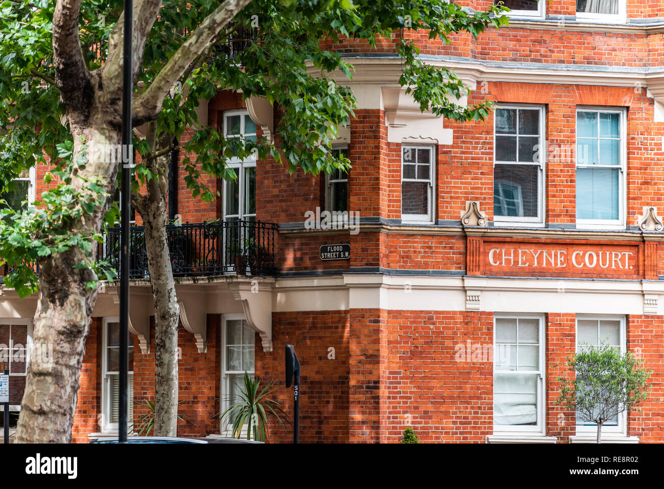 Chelsea residential trees uk hires stock photography and images Alamy