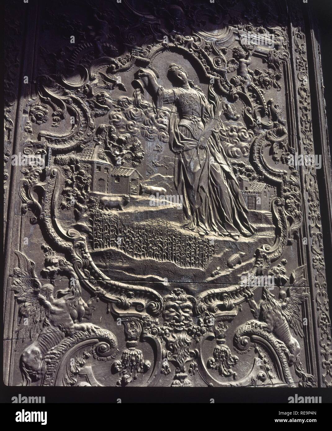 Relieve de madera hi-res stock photography and images - Alamy