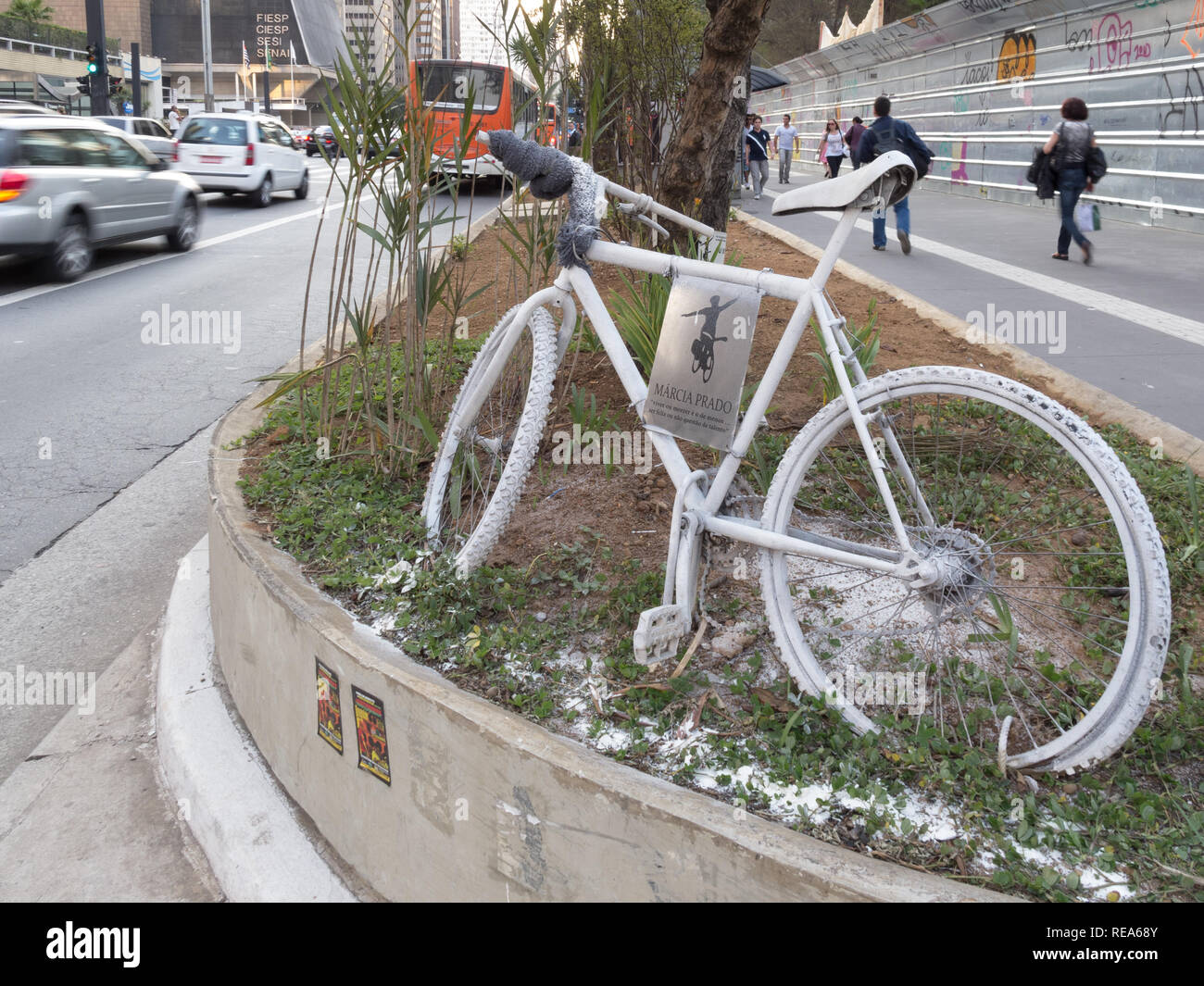 Ghost bike, bicycle painted white as form of roadside memorial, placed where a cyclist has been killed or severely injured, Sao Paulo, Brazil Stock Photo