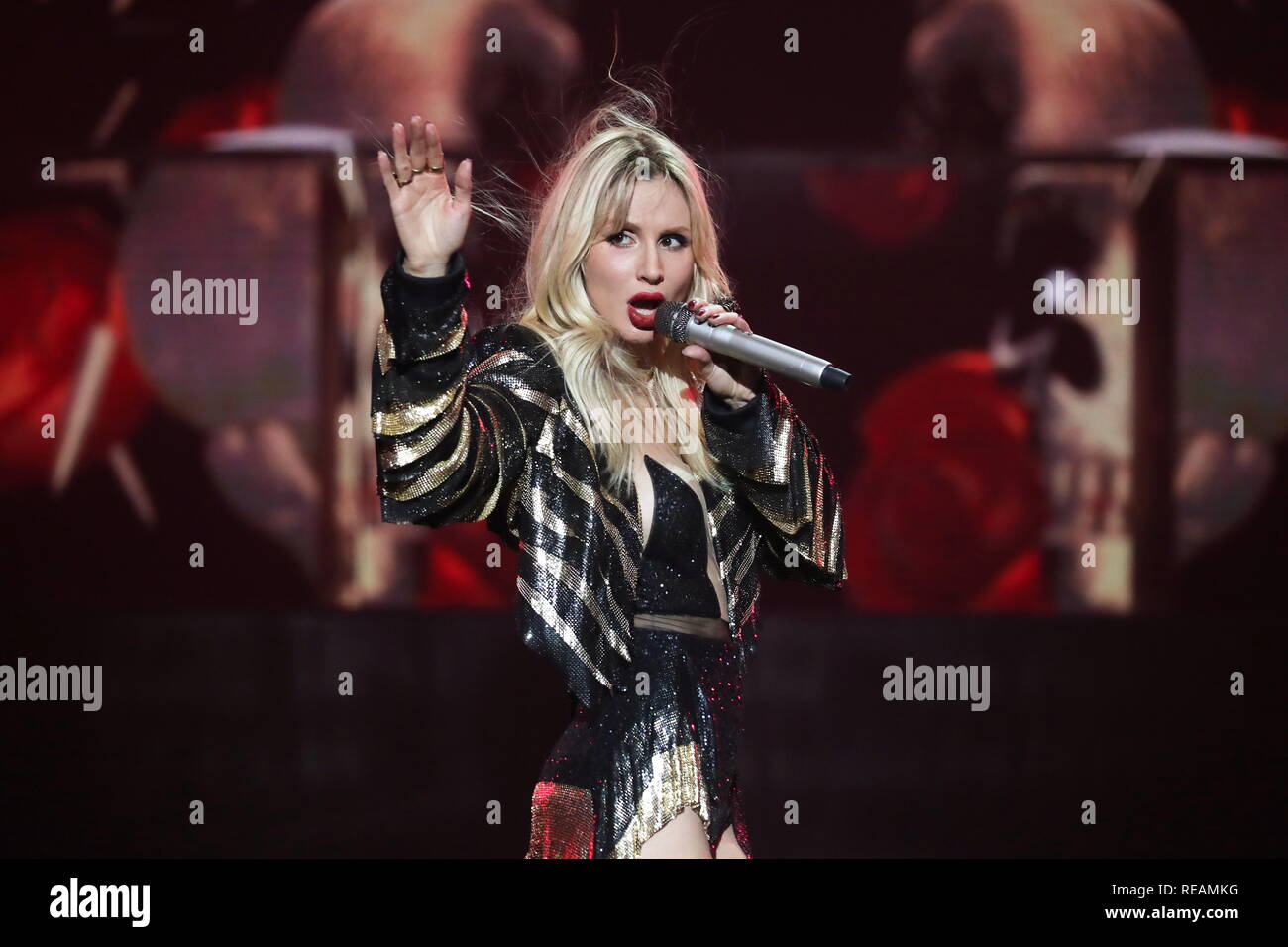 Svetlana Loboda High Resolution Stock Photography and Images - Alamy