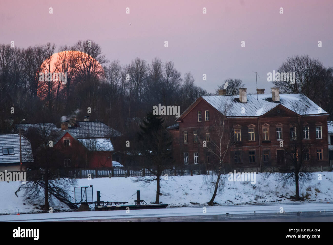 Eclipse Building Riga Full eclipse hi-res stock photography and images - Alamy