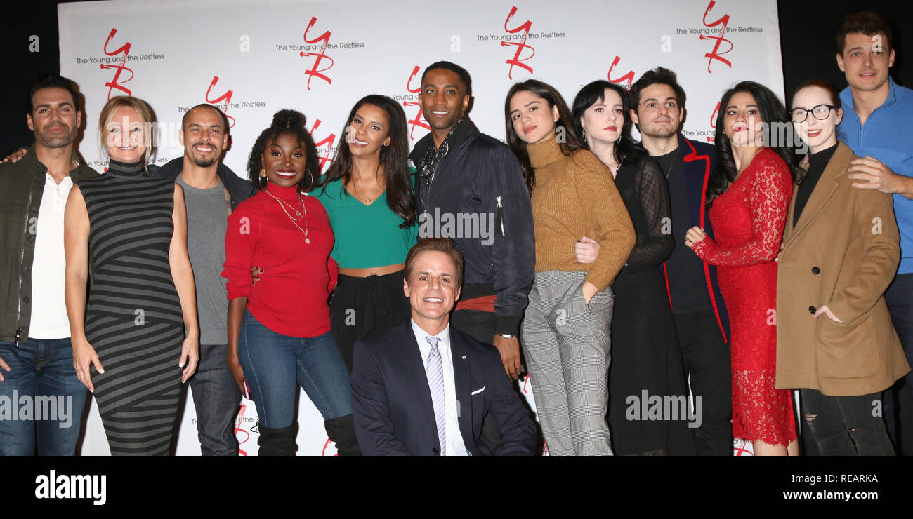 Los Angeles, CA, USA. 17th Jan, 2019. LOS ANGELES - JAN 17: Jordi Vilasuso, Sharon Case, Bryton James, Loren Lott, Alice Hunter, Christian LeBlanc, Brooks Darnell, Sasha Calle, Cait Fairbanks, Zack Tinker, Noemi? Gonzalez, Camryn Grimes, Michael Mealor at the Young and the Restless Celebrates 30 Years at #1 at the CBS Television CIty on January 17, 2019 in Los Angeles, CA Credit: Kay Blake/ZUMA Wire/Alamy Live News Stock Photo