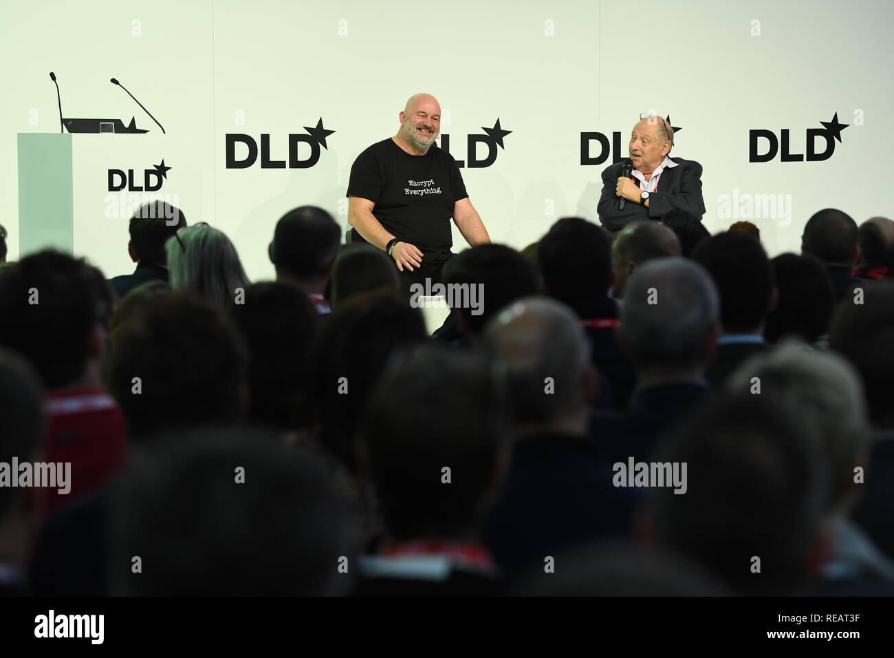 Werner Vogels (Amazon) and Yossi Vardi (DLD) during a panel at the DLD