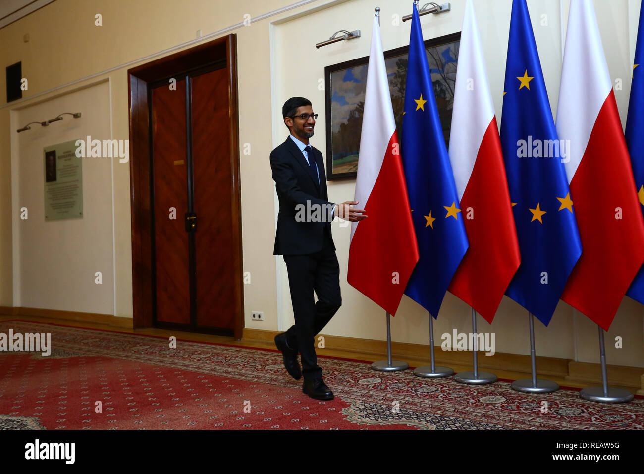 Poland, Warsaw, 21st January 2019: Google CEO Sundararajan Pichai (L) meets with Polish Prime Minister Mateusz Morawiecki (R) in Warsaw. Pichai visits Poland to participate in the 'Central and Eastern Innotvation Roundtable'. ©Jake Ratz/Alamy Live News Stock Photo