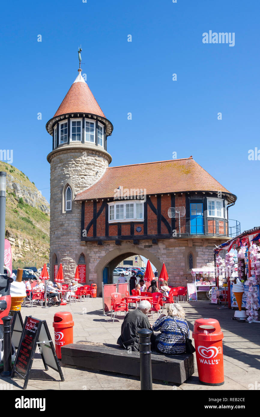The Old Toll House and Tea Pot Cafe, Marine Drive, Scarborough, North Yorkshire, England, United Kingdom Stock Photo