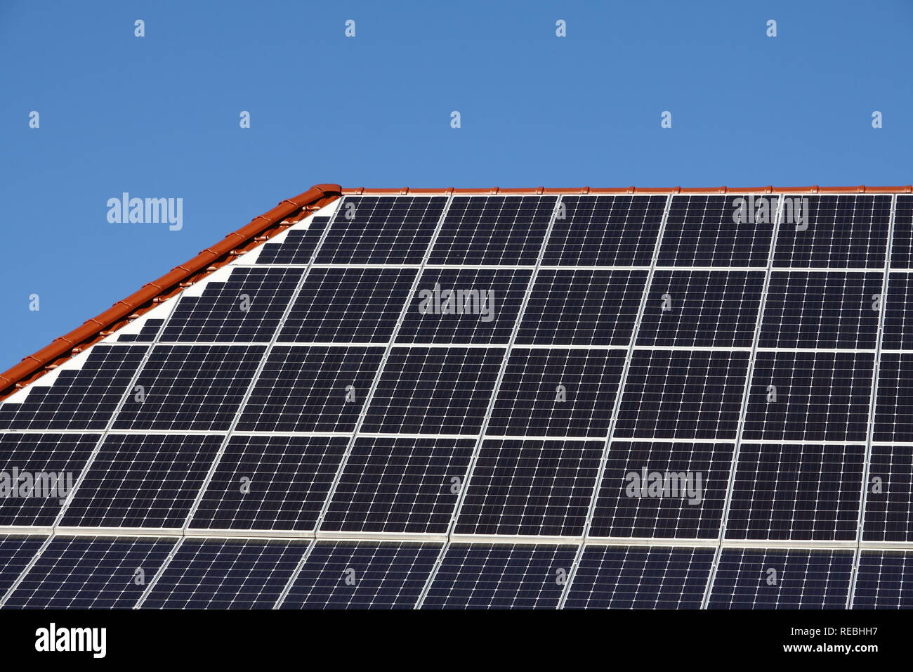 Vector blue house roof hi-res stock photography and images - Alamy