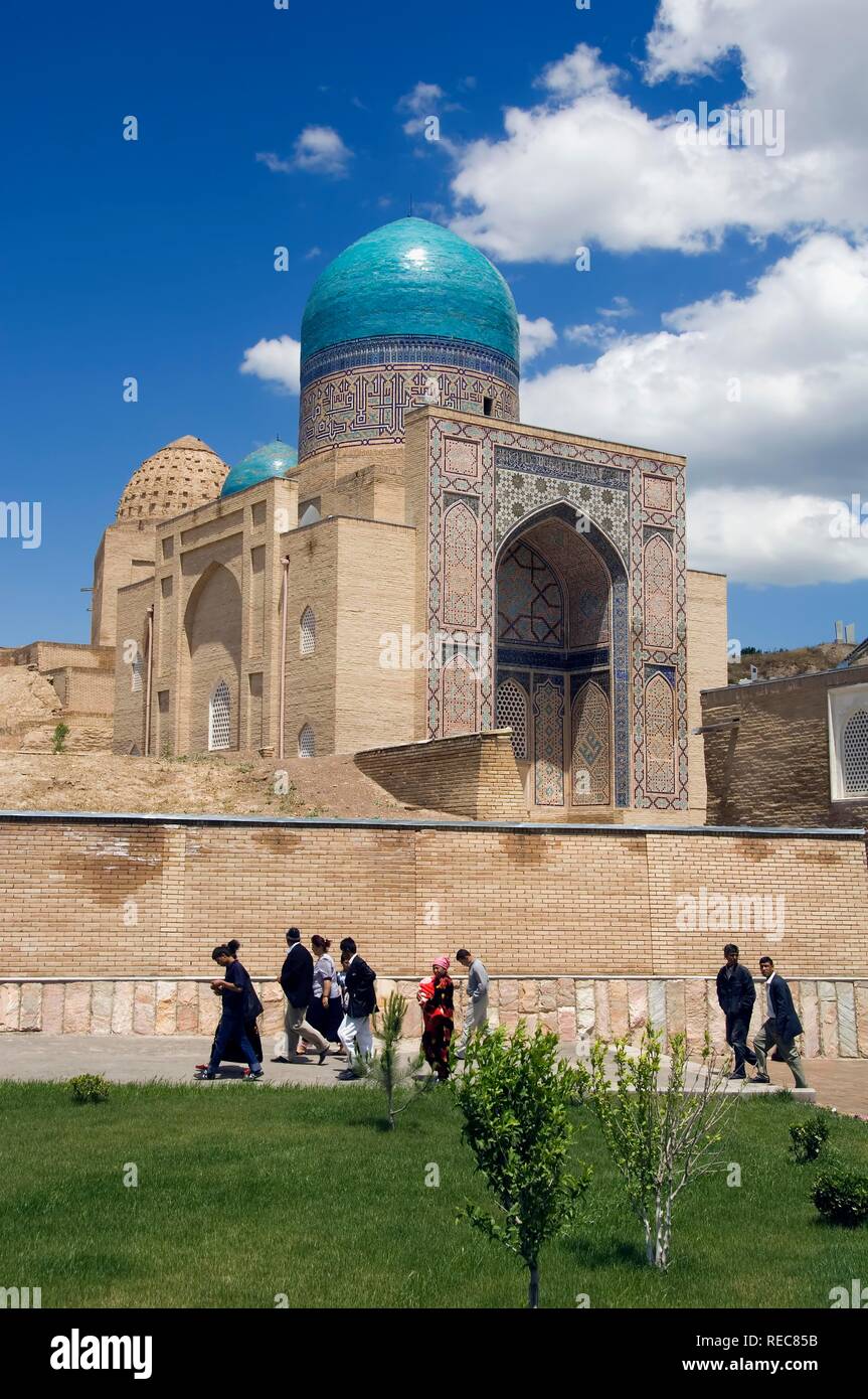 Kasisade Rumi Mausoleum, Shahr-I-Zindah or Shahi Sinda necropolis, Samarkand, UNESCO World Heritage Site, Uzbekistan Stock Photo