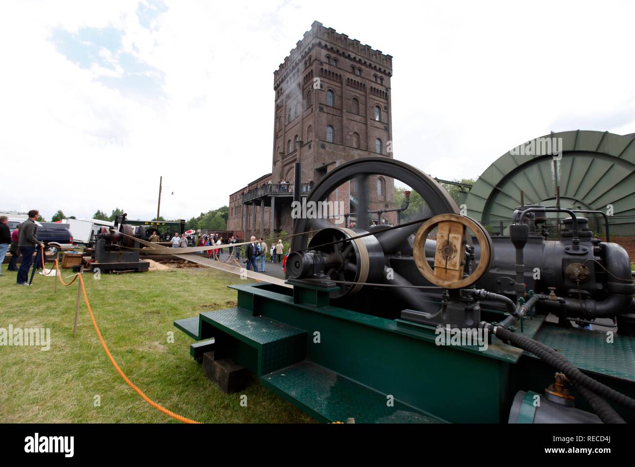 Steampowered saw mill, Largest German historic steam engine festival