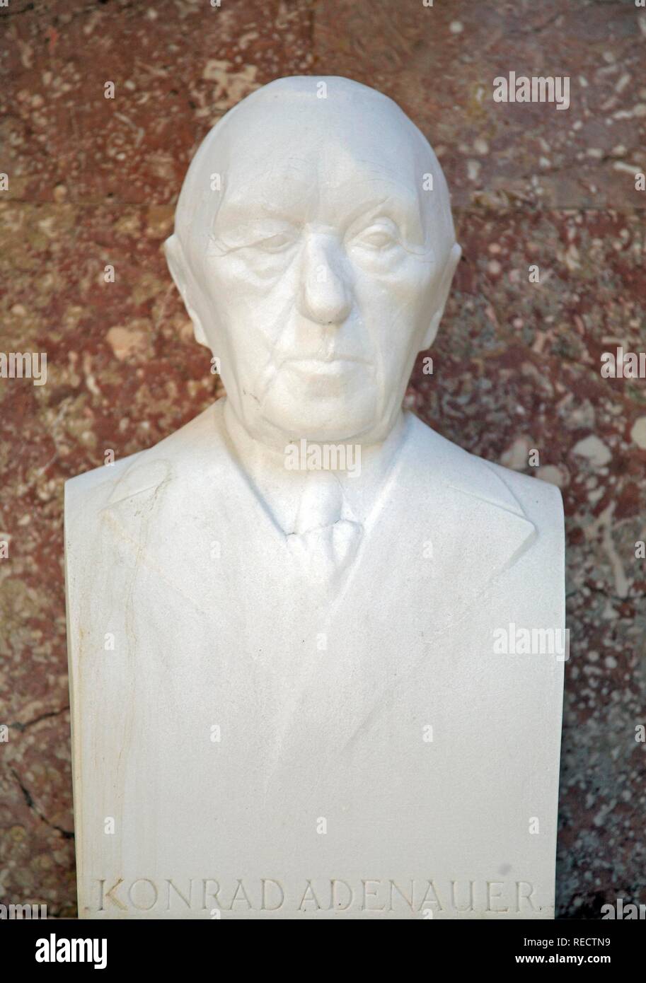 Bust of the Konrad Adenauer, first Chancellor of Germany Federal Republic Stock Photo