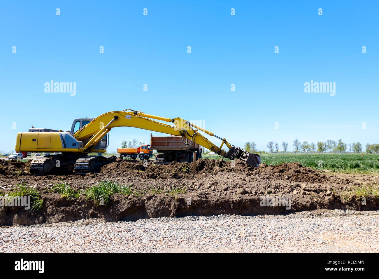 Big Tipper Stock Photos & Big Tipper Stock Images - Page 2 - Alamy
