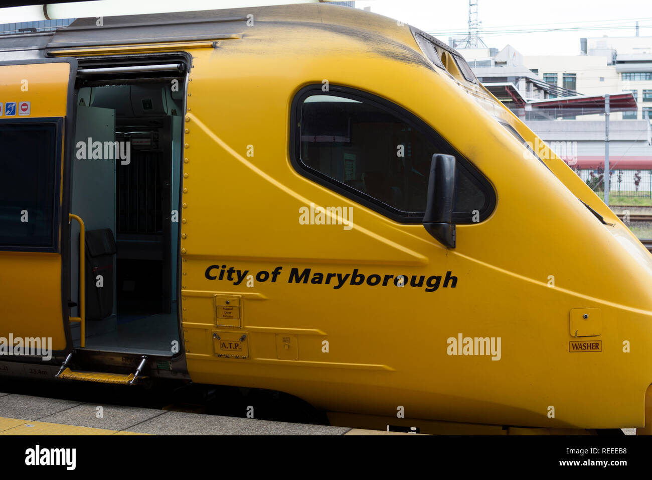 Tilt trains hires stock photography and images Alamy