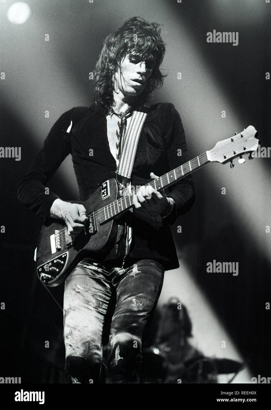 Keith richards 1973 hi-res stock photography and images - Alamy