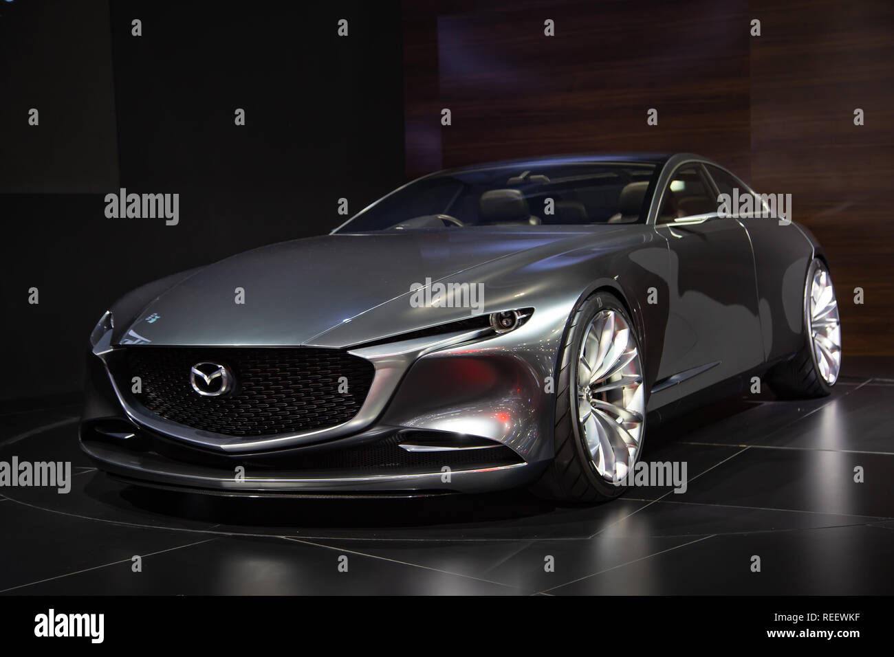 Bangkok Thailand December 4 18 Mazda Vision Coupe Concept Car Of The Year 18 Display In Mazda Showroom In Bangkok Stock Photo Alamy Bangkok Thailand December 4 18 Mazda Vision Coupe Concept Car Of The Year 18 Display In Mazda Showroom In Bangkok Stock Photo Alamy