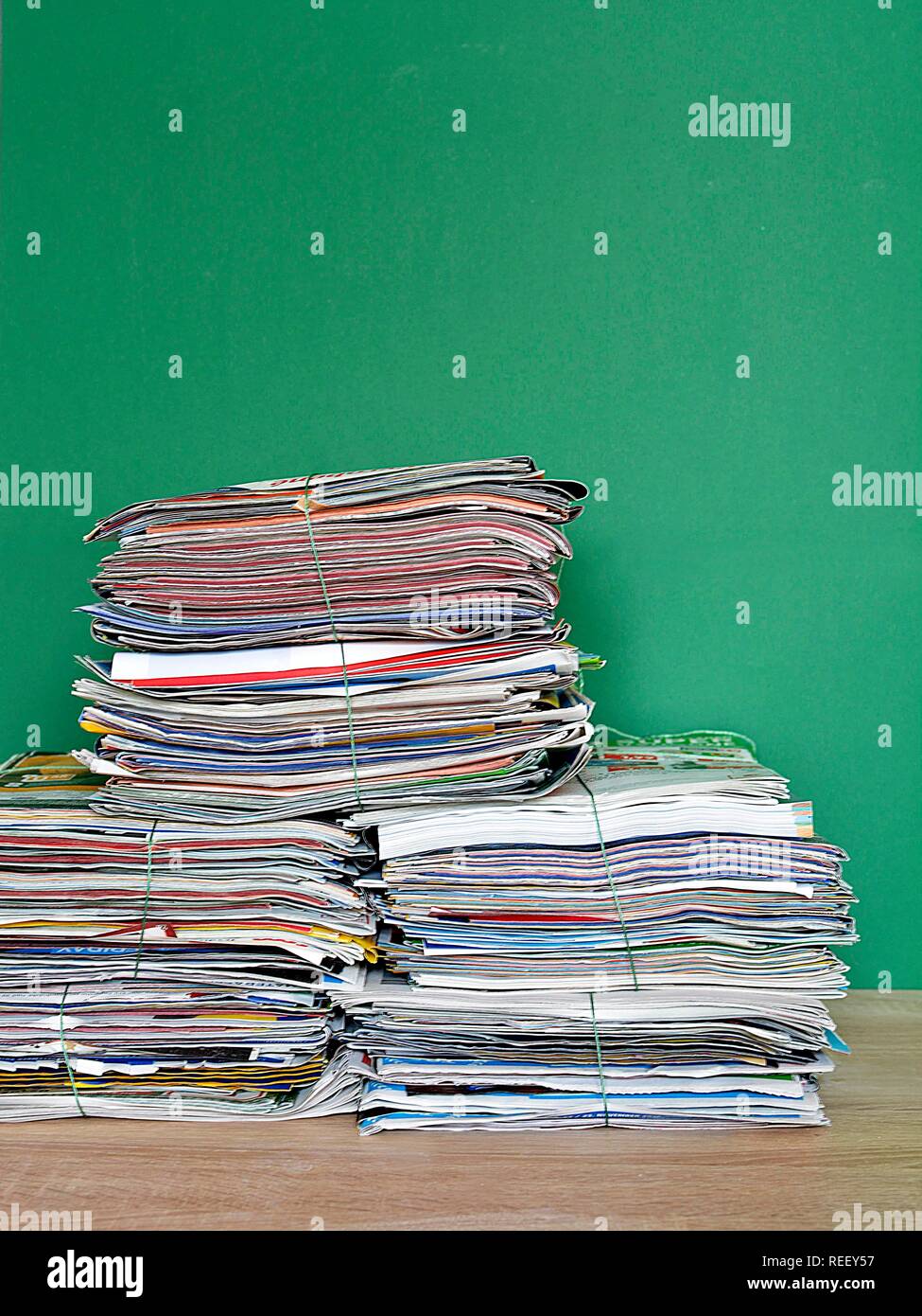 recycling of old paper and magazines Stock Photo Alamy