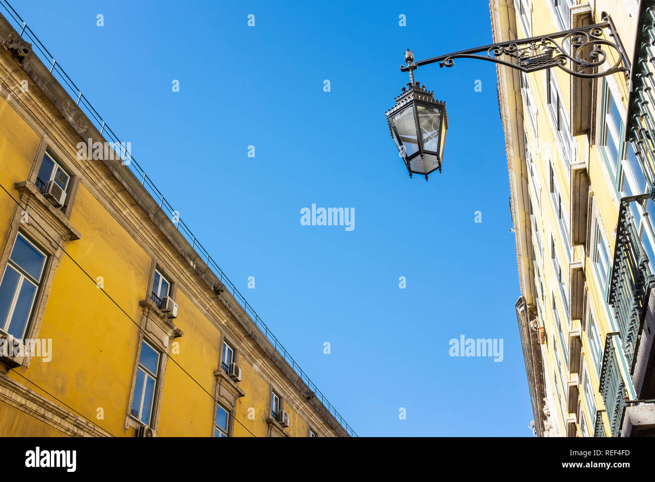 Vintage street lantern against hi-res stock photography and images - Alamy
