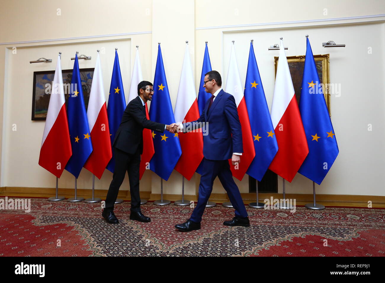 Warsaw, Poland. 21st Jan, 2019. Google CEO Sundararajan Pichai (L) meets with Polish Prime Minister Mateusz Morawiecki (R) in Warsaw. Pichai visits Poland to participate in the 'Central and Eastern Innotvation Roundtable'. Credit: Jakob Ratz/Pacific Press/Alamy Live News Stock Photo