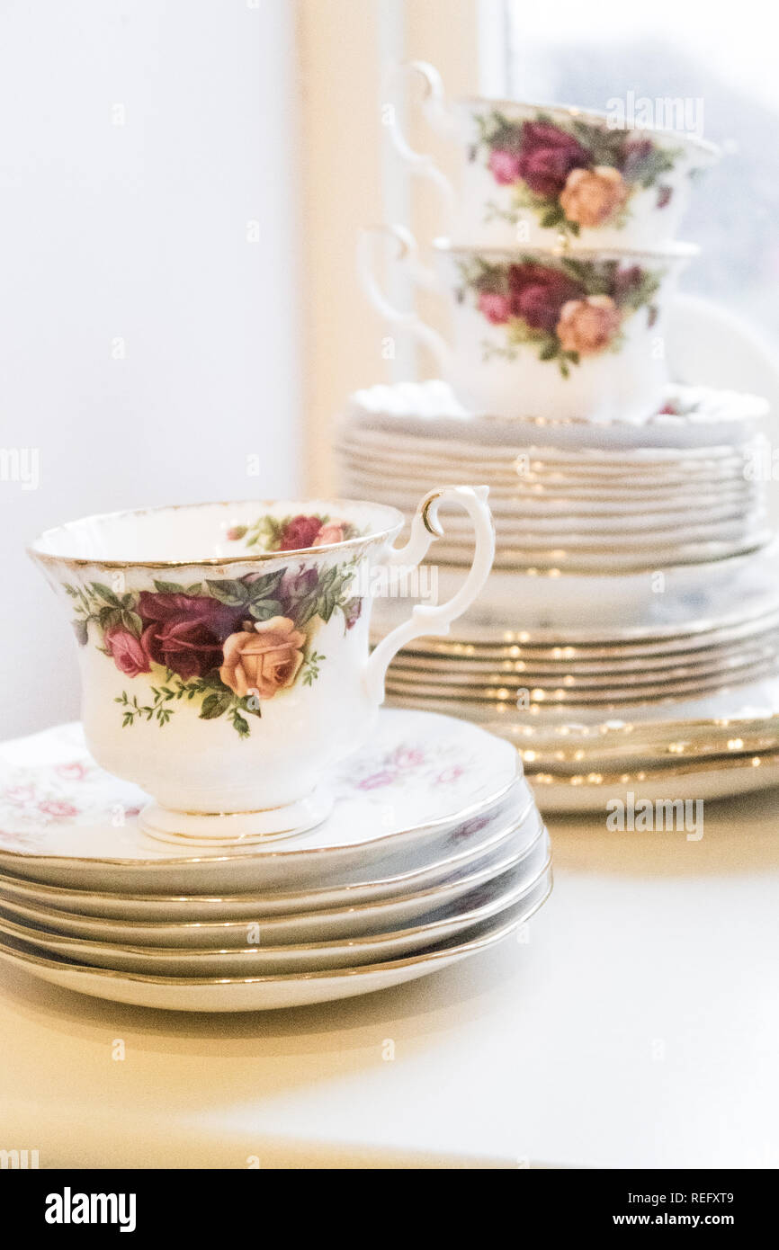 Fine English bone china tea service in a on the Thrupp Canal