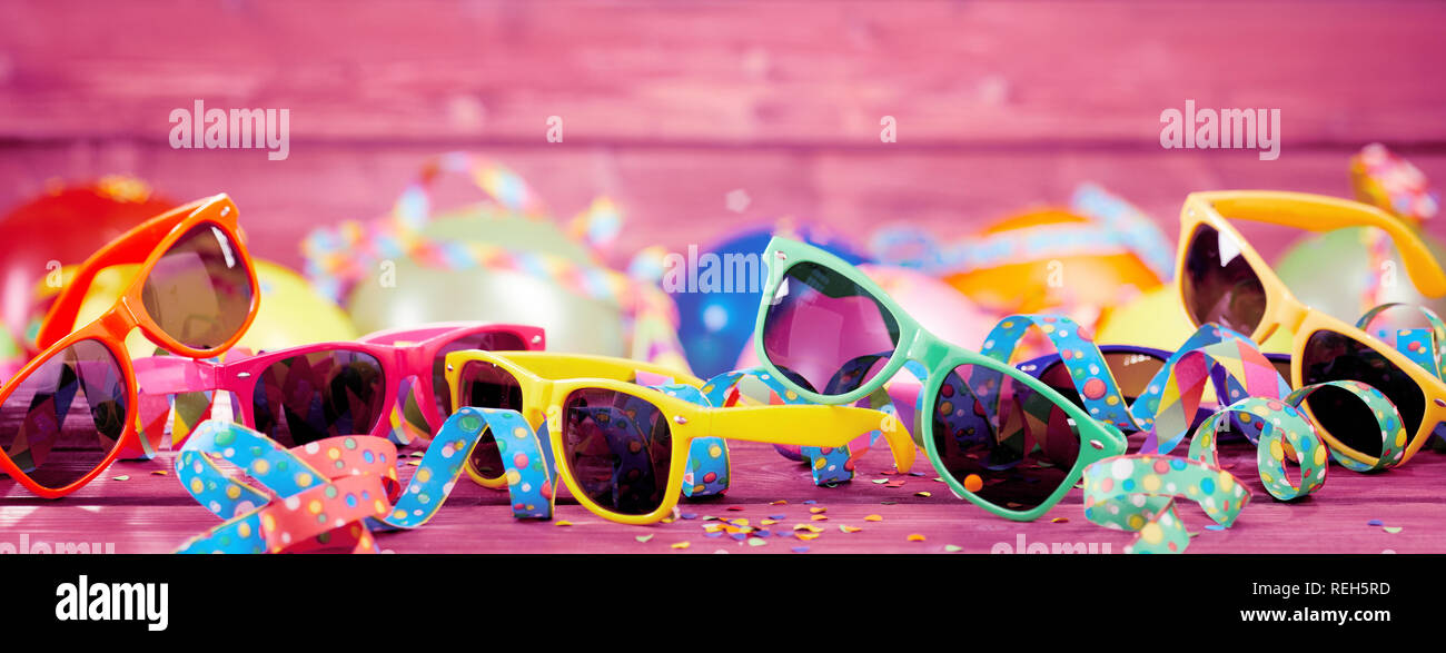 pink plastic glasses parties