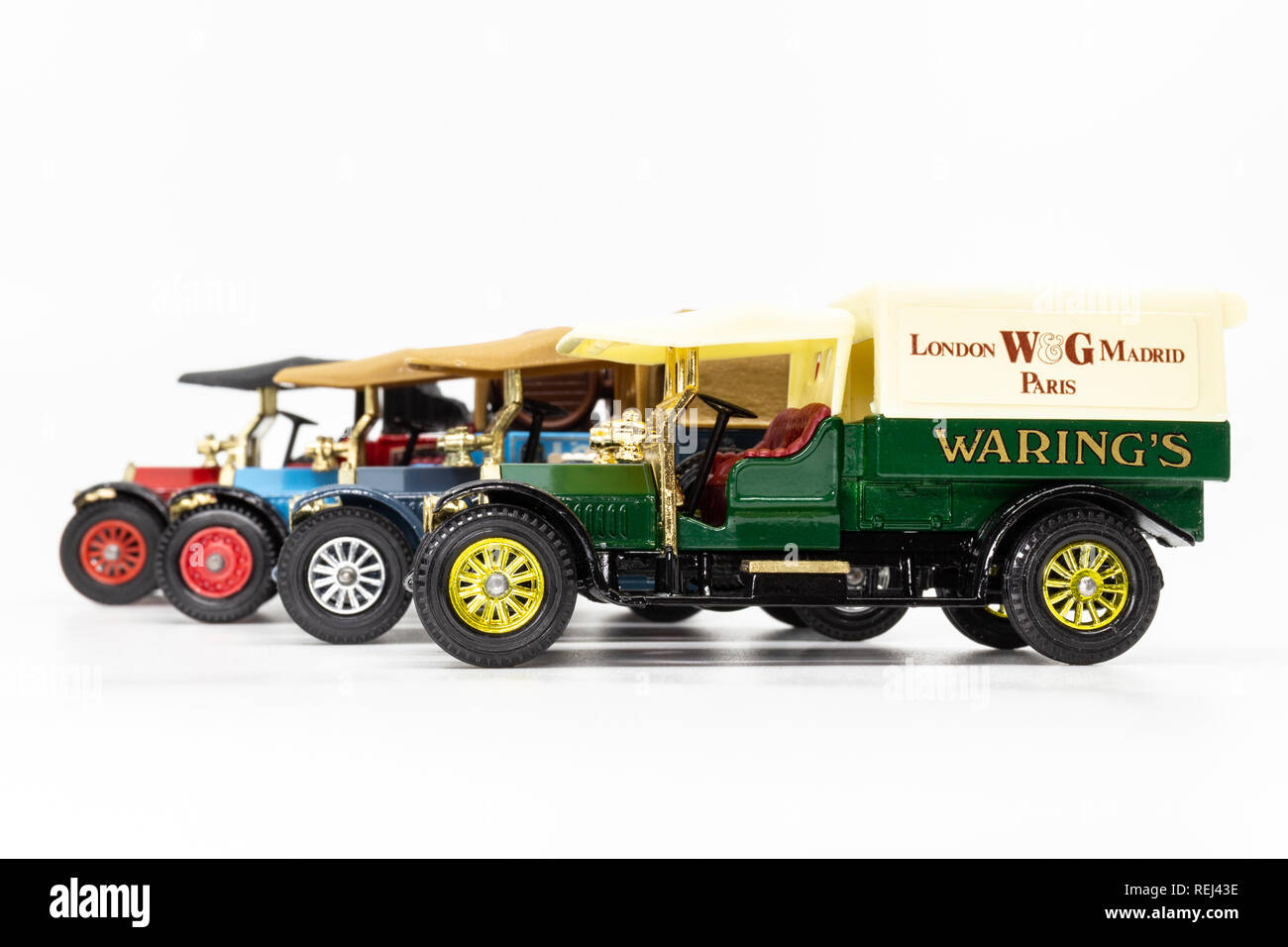 Matchbox Models of Yesteryear Y-13 Crossley Lorry 1918 - four variants side view Stock Photo