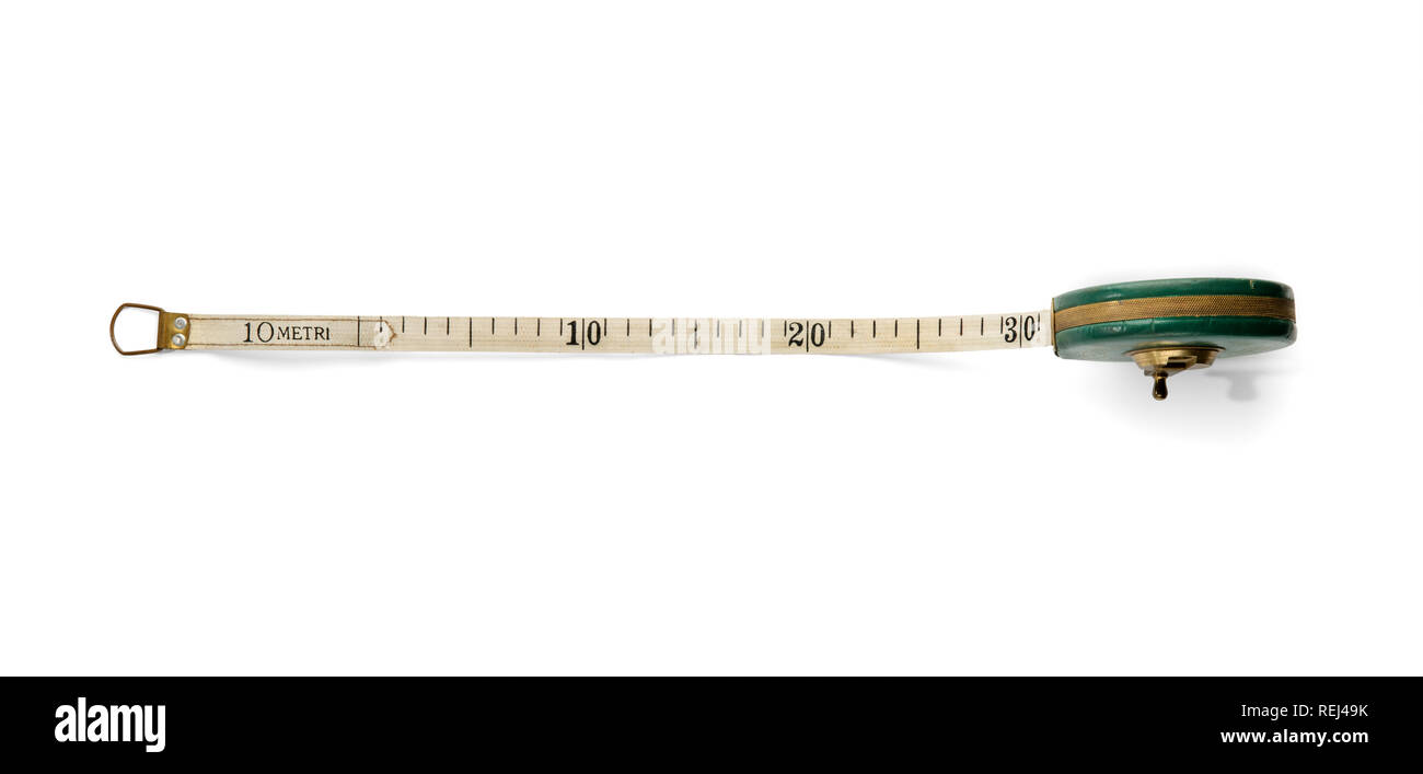 winding tape measure