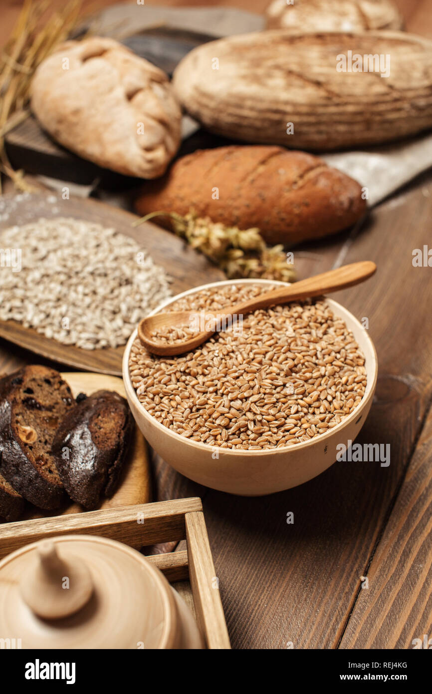 Whole grain multigrain bread, whole and sliced, contains seeds isolated