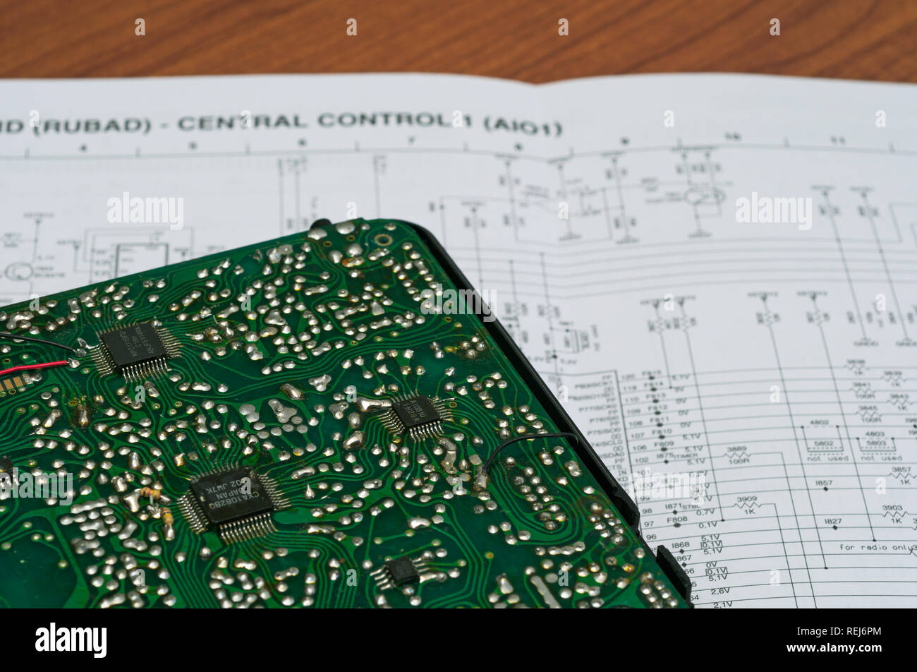 Printed circuit board drawing hi-res stock photography and images - Alamy