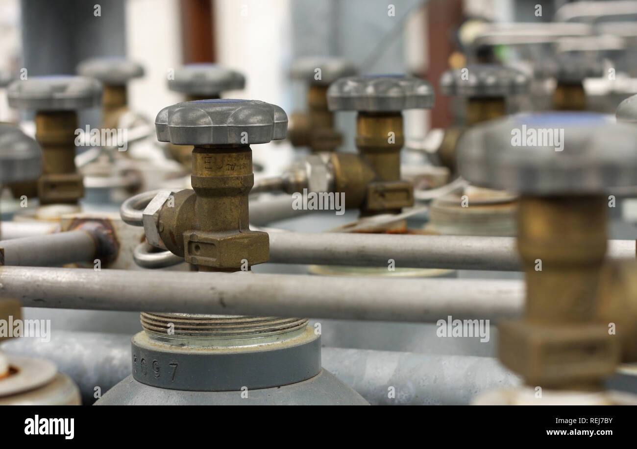 Valves of many welding cylinders Stock Photo Alamy