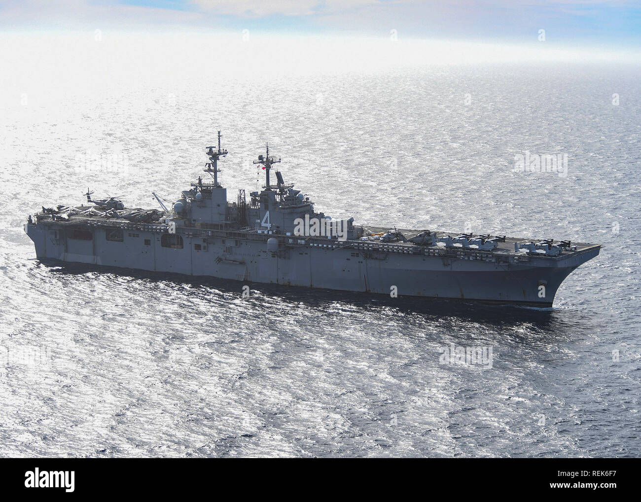 Uss boxer lhd 4 hi-res stock photography and images - Alamy