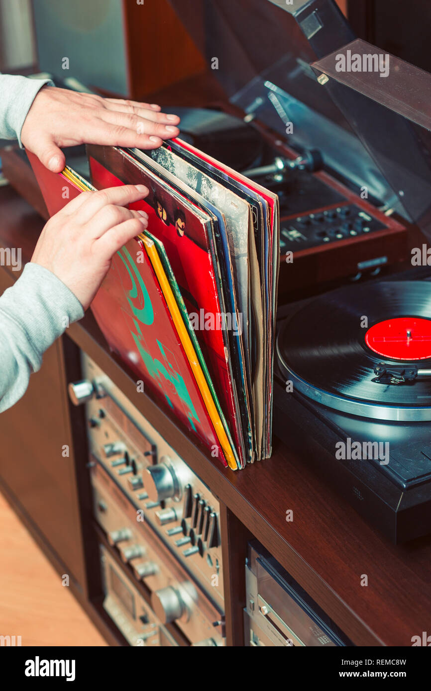 Set of audio equipment, record players, amplifiers, radio and vinyl