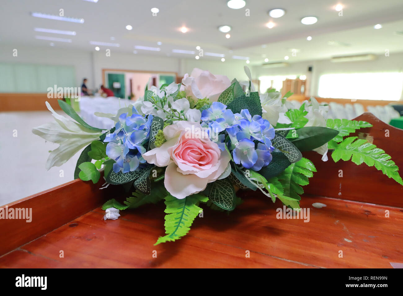 Prepare a beautiful flower put in vase. For decoration and layout of the meeting room to be refreshing and comfortable before the start of  seminar me Stock Photo