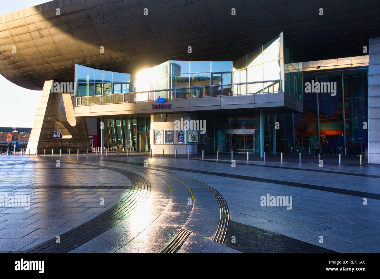 The Lowry theatre, gallery complex and public plaza, Pier Eight, The Quays, Salford, Greater Manchester, United Kingdom Stock Photo