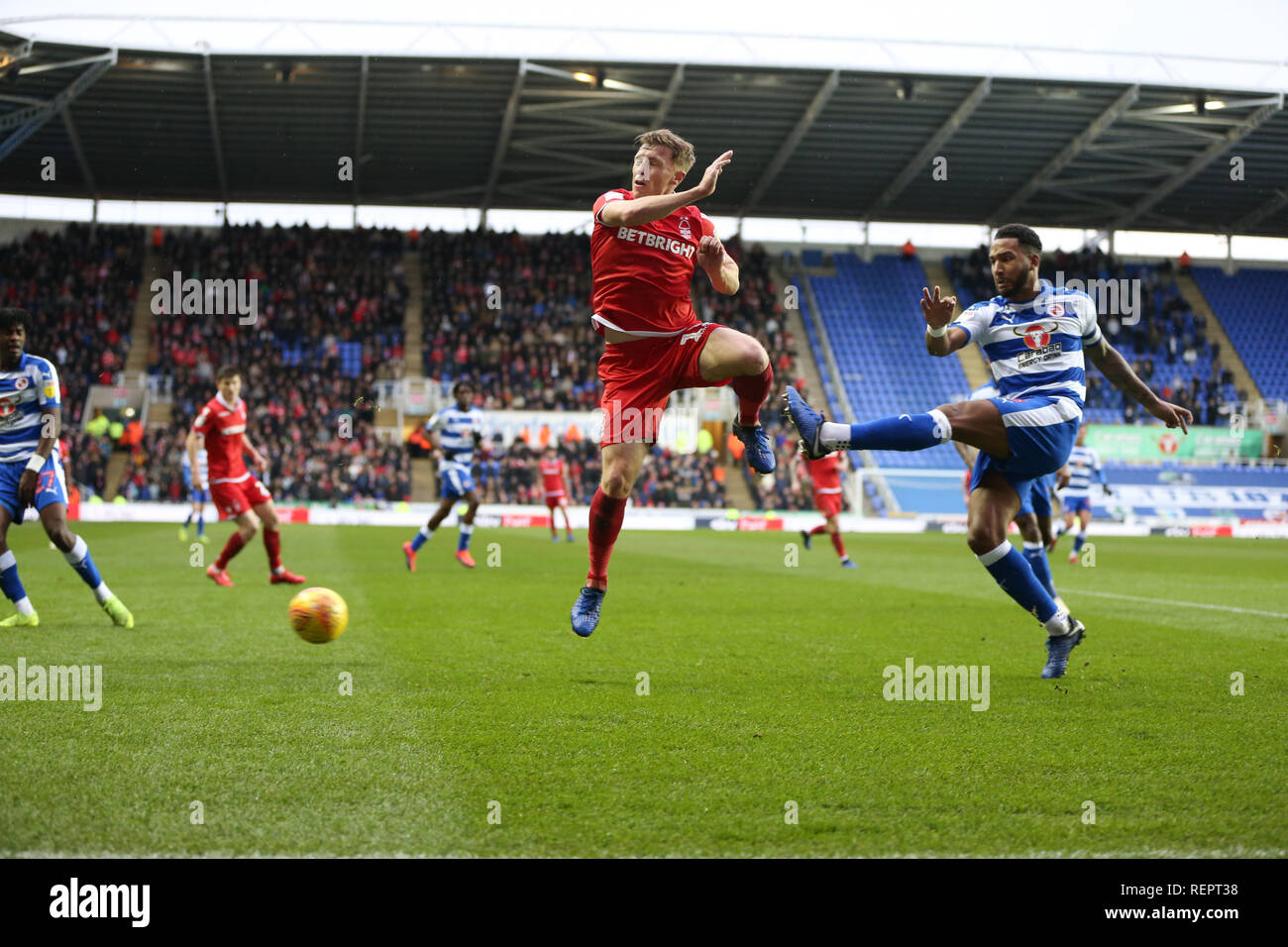 12th January 2019, Madejski Stadium, London, England; Sky Bet Championship, Reading vs Nottingham Forest ; Liam Moore (06) of Reading clears the ball.  Credit: Matt O'Connor/News Images,  English Football League images are subject to DataCo Licence Stock Photo