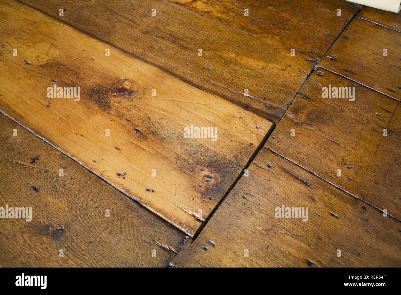 Worn floorboards hires stock photography and images Alamy