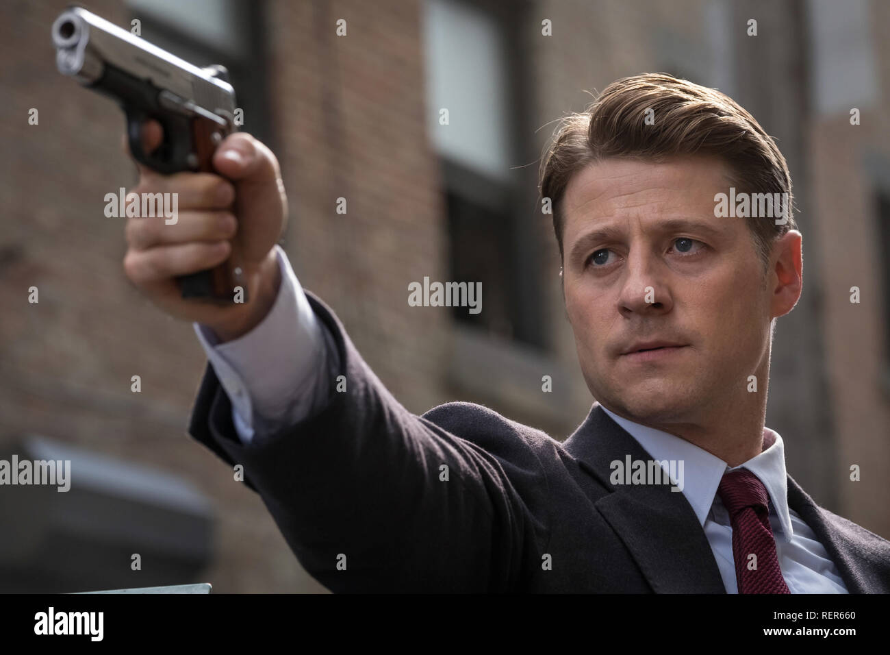 Ben Mckenzie Gotham
