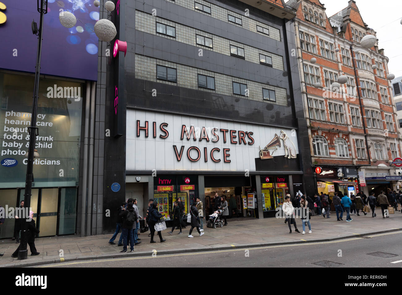 Hmv oxford street hires stock photography and images Alamy