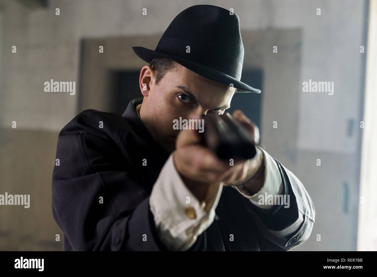 Robin Kerr The Making Of The Mob Chicago The Making Of The Mob Season 2 2016 Stock Photo Alamy