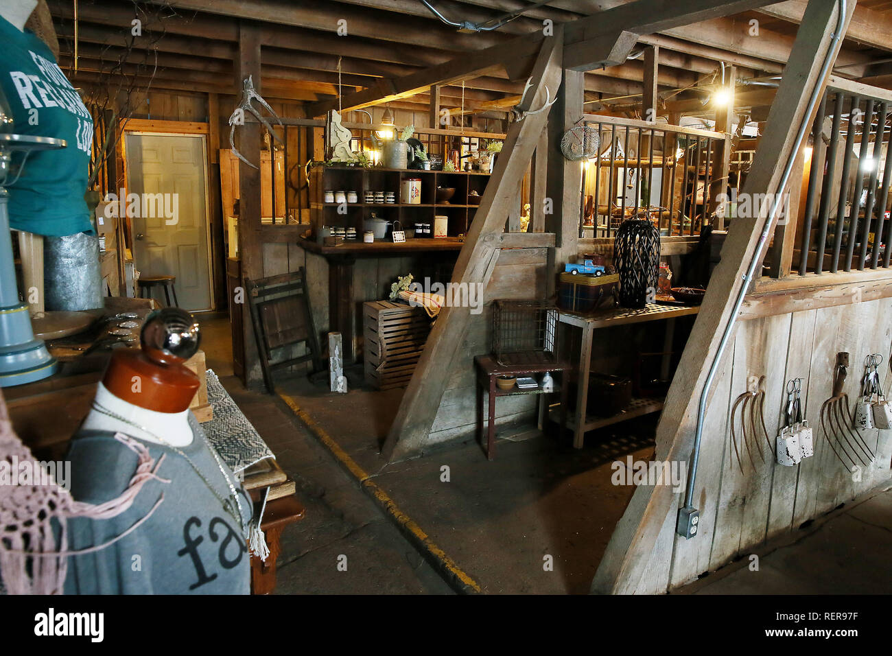 Grandview, Iowa, USA. 21st Jan, 2019. The main level of the barn