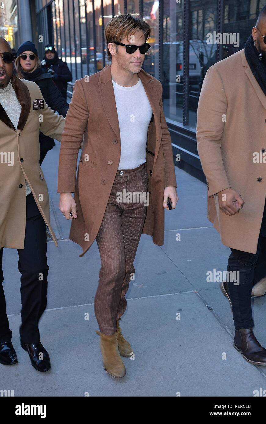 New York Ny Usa 22nd Jan 2019 Chris Pine Out And About For Celebrity Candids Tue New York Ny January 22 2019 Credit Kristin Callahan Everett Collection Alamy Live News Stock Photo Alamy