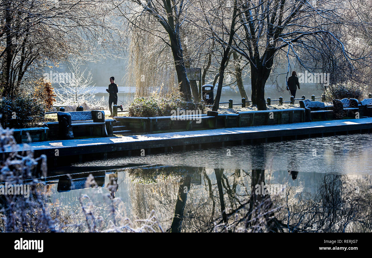 Bolton, Lancashire. 23rd Jan 2019. UK Weather Freezing overnight