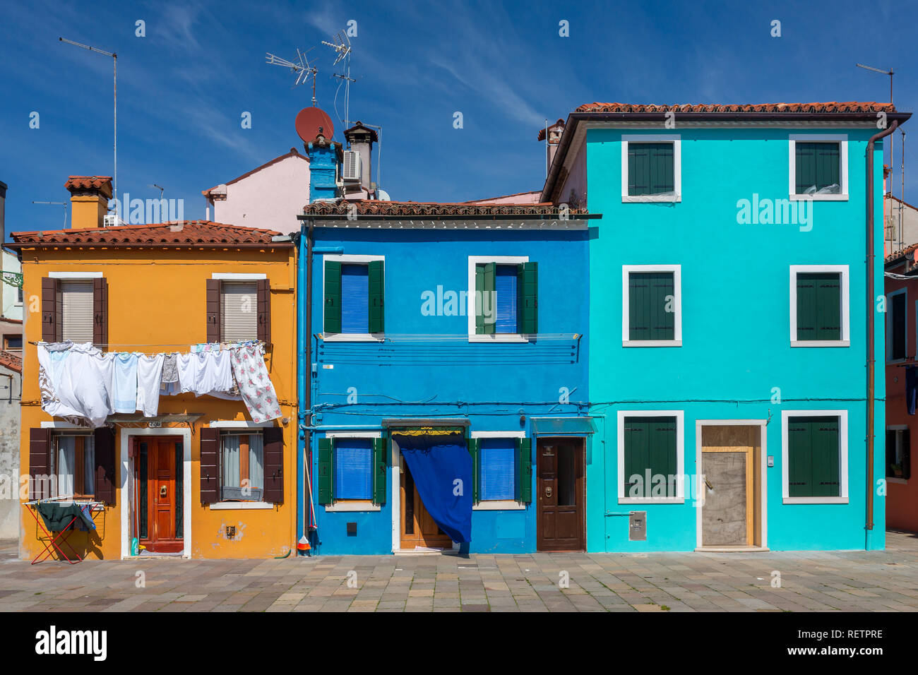 Colorful houses on Burano island, Venice, Italy Stock Photo - Alamy