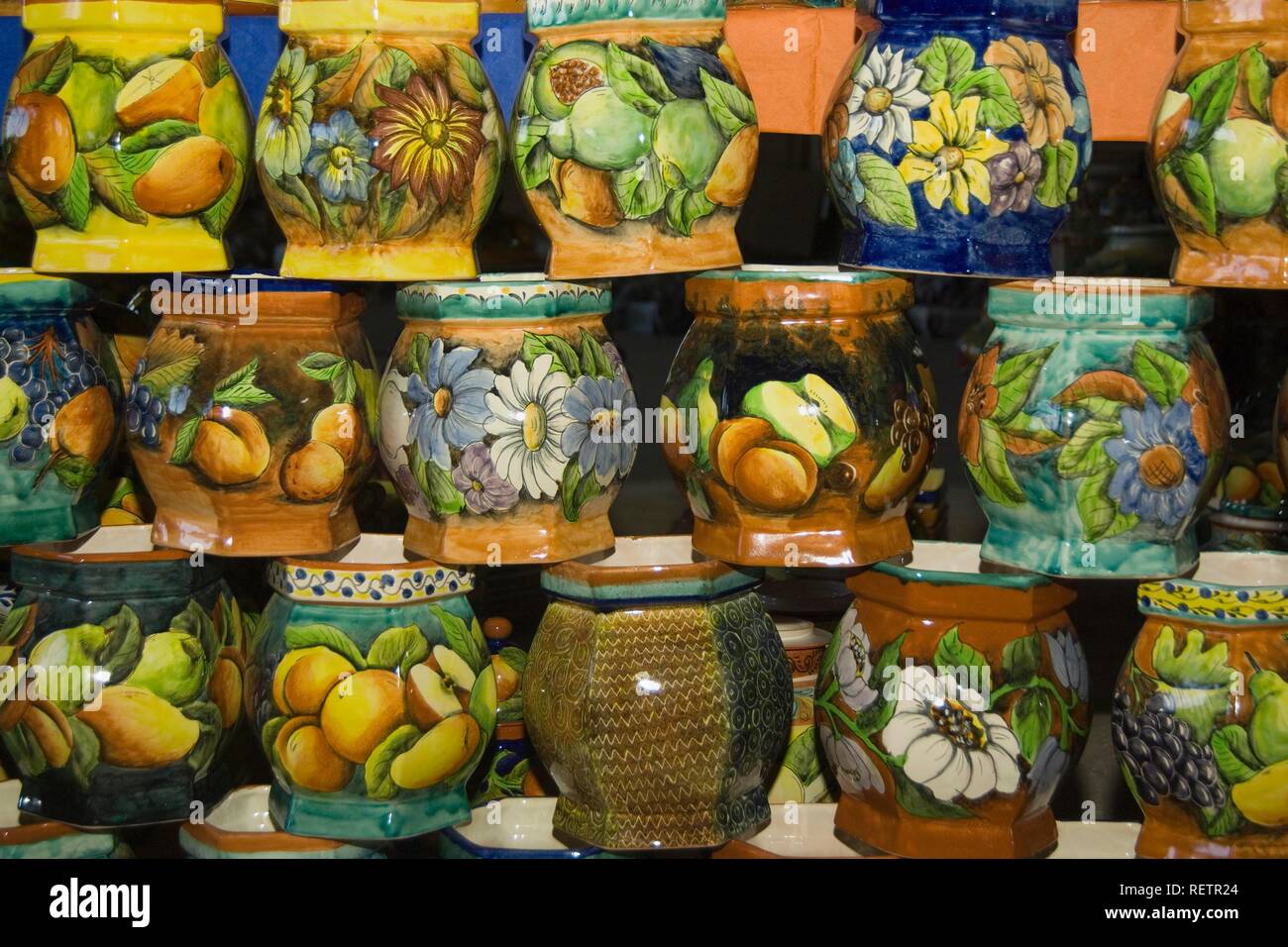 Pottery fabric, San Miguel de Allende, Province of Guanajuato, Mexico Stock Photo