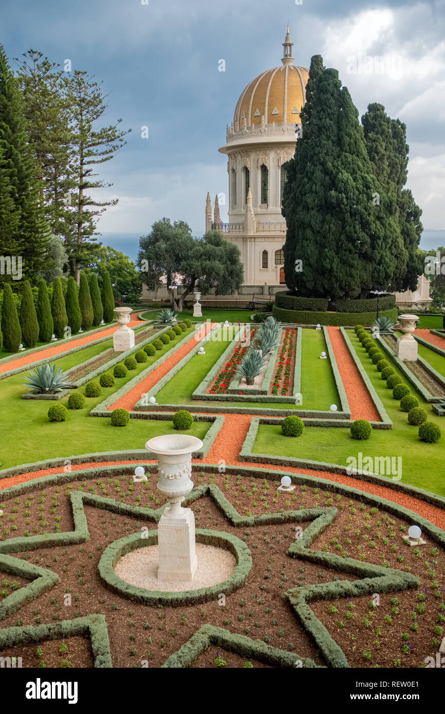 Bahai gardens and temple on the slopes of the Carmel Mountain in Haifa ...