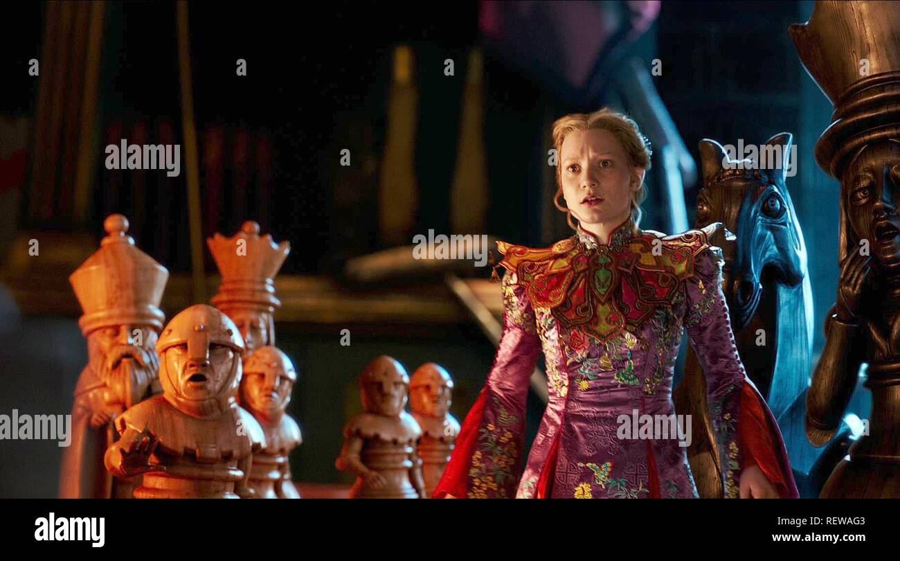 MIA WASIKOWSKA, ALICE THROUGH THE LOOKING GLASS, 2016, ©DISNEY Stock Photo  - Alamy