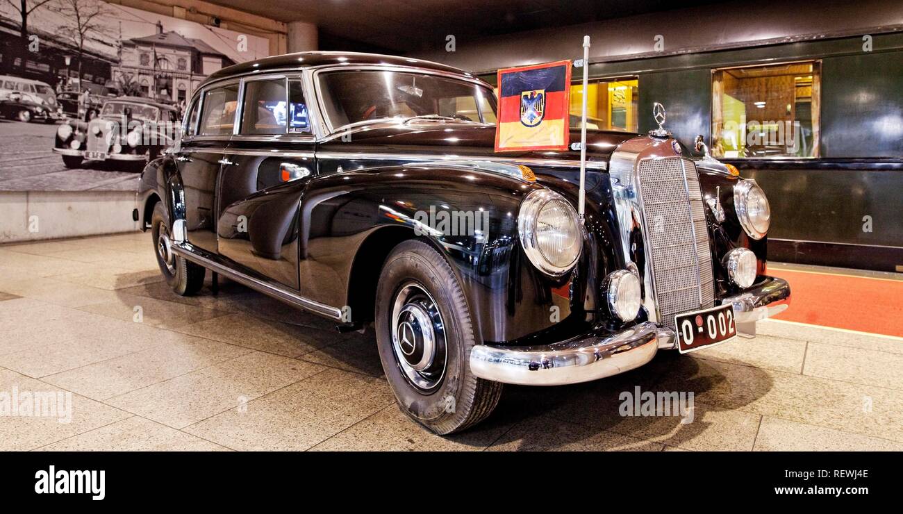 Adenauer's Mercedes 300 with saloon car 10205, House of History, Bonn, Rhineland, North Rhine-Westphalia, Germany Stock Photo