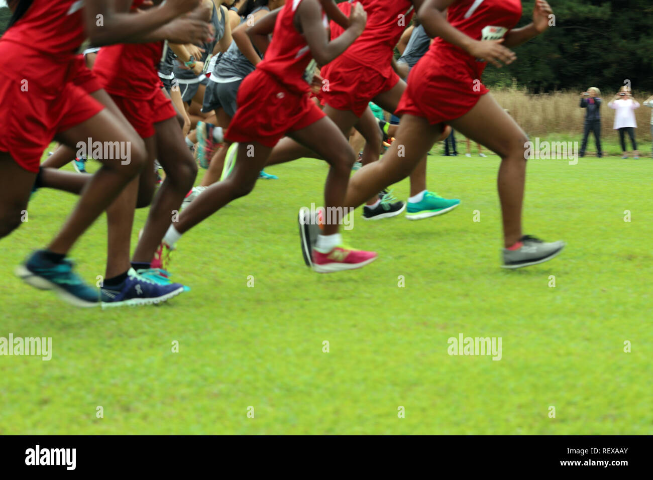 Cross country runners hires stock photography and images Alamy