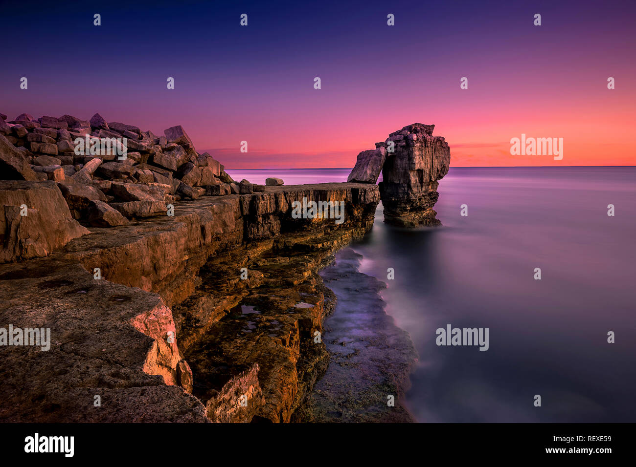 Pulpit Rock Portland England Stock Photo - Alamy