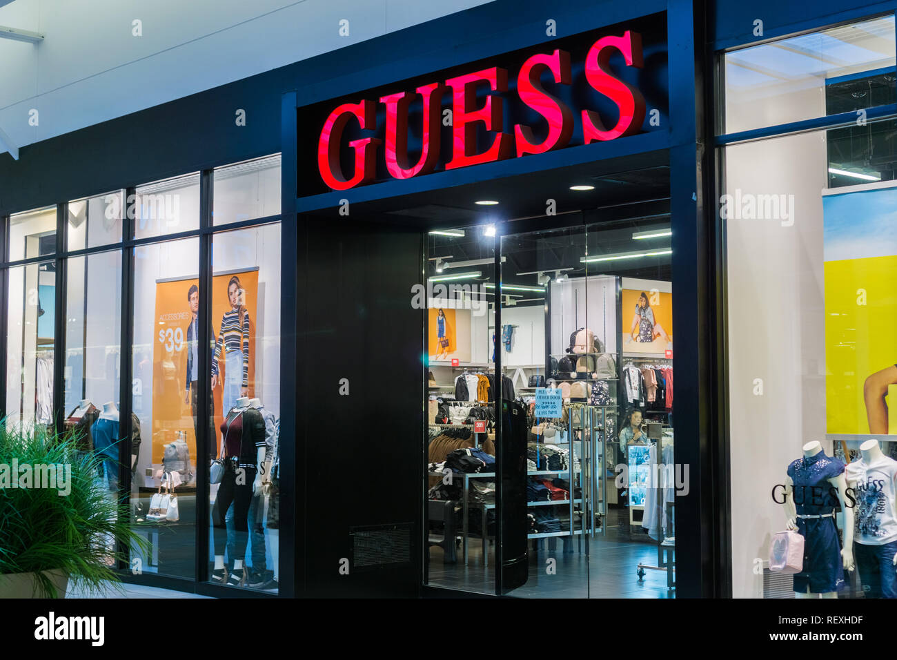 Guess store sign hi-res stock photography and images - Alamy
